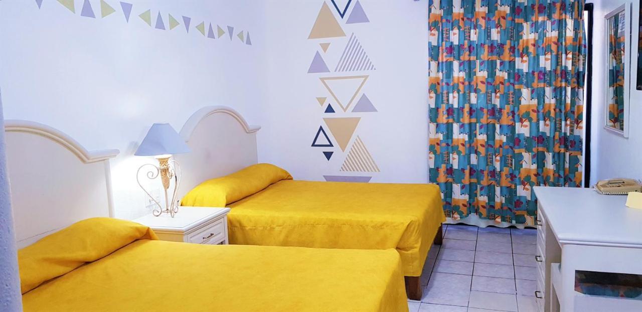 מנסניו Hotel Costa Brava מראה חיצוני תמונה